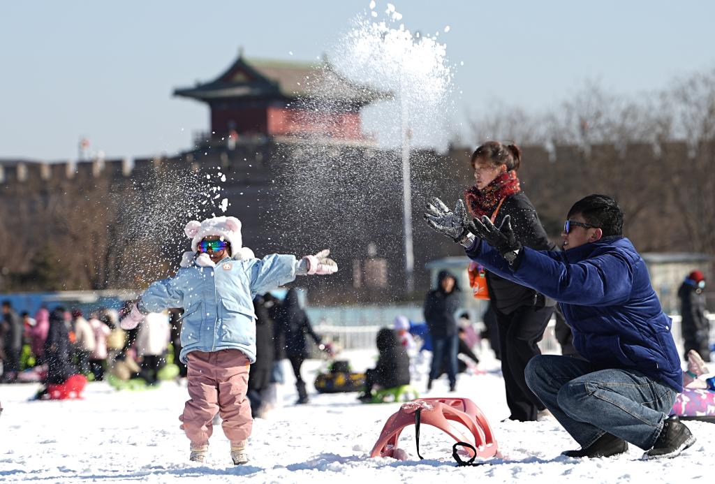两会现场速递从“赛事流量”到“治理增量”——代表委员热议体育赛事赋能城市治理的长效转化(图1)