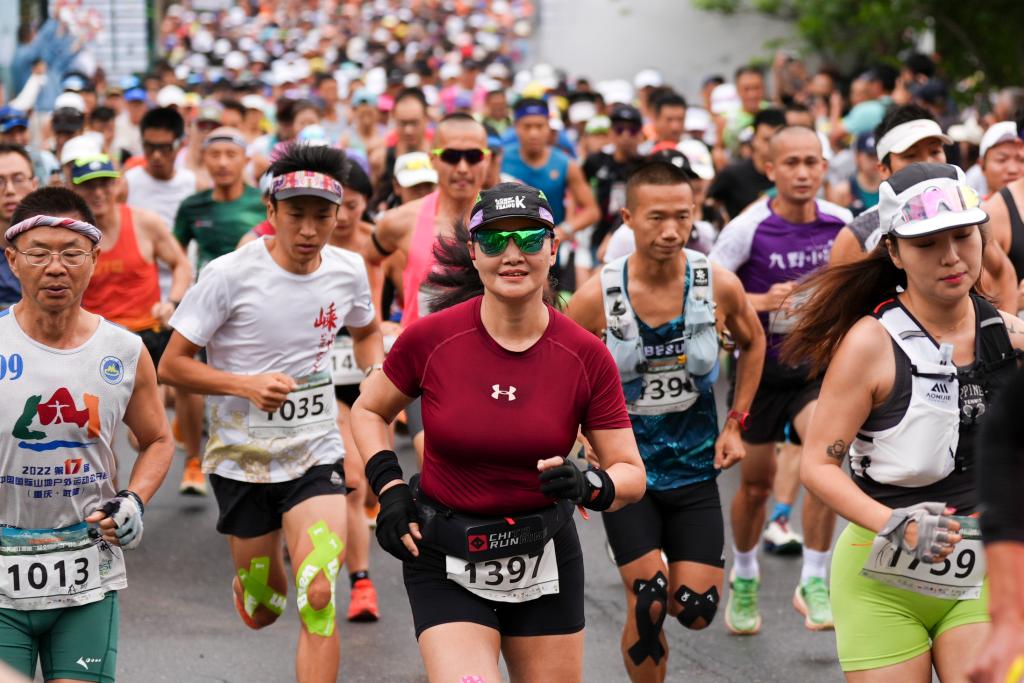 两会现场速递从“赛事流量”到“治理增量”——代表委员热议体育赛事赋能城市治理的长效转化(图6)