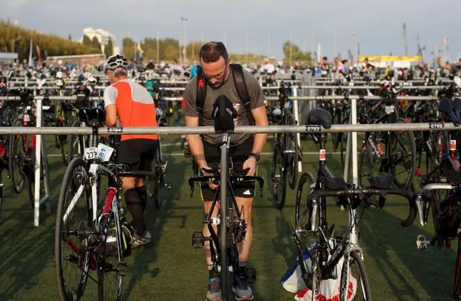 来海口参加铁人三项顶级赛事“购”精彩！(图1)