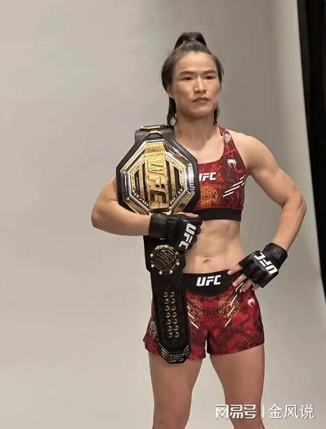 实至名归！张伟丽获世界综合格斗最佳女子选手奖(图5)