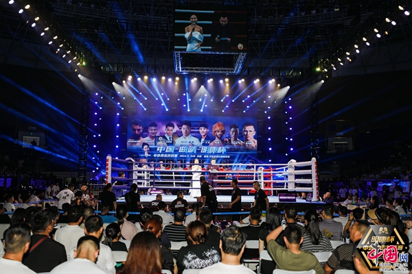 格斗中医石铭渴望夺得UFC世界冠军