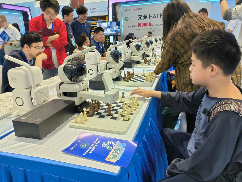 跑完“半马”还有运动会机器人为啥都爱搞体育？(图3)