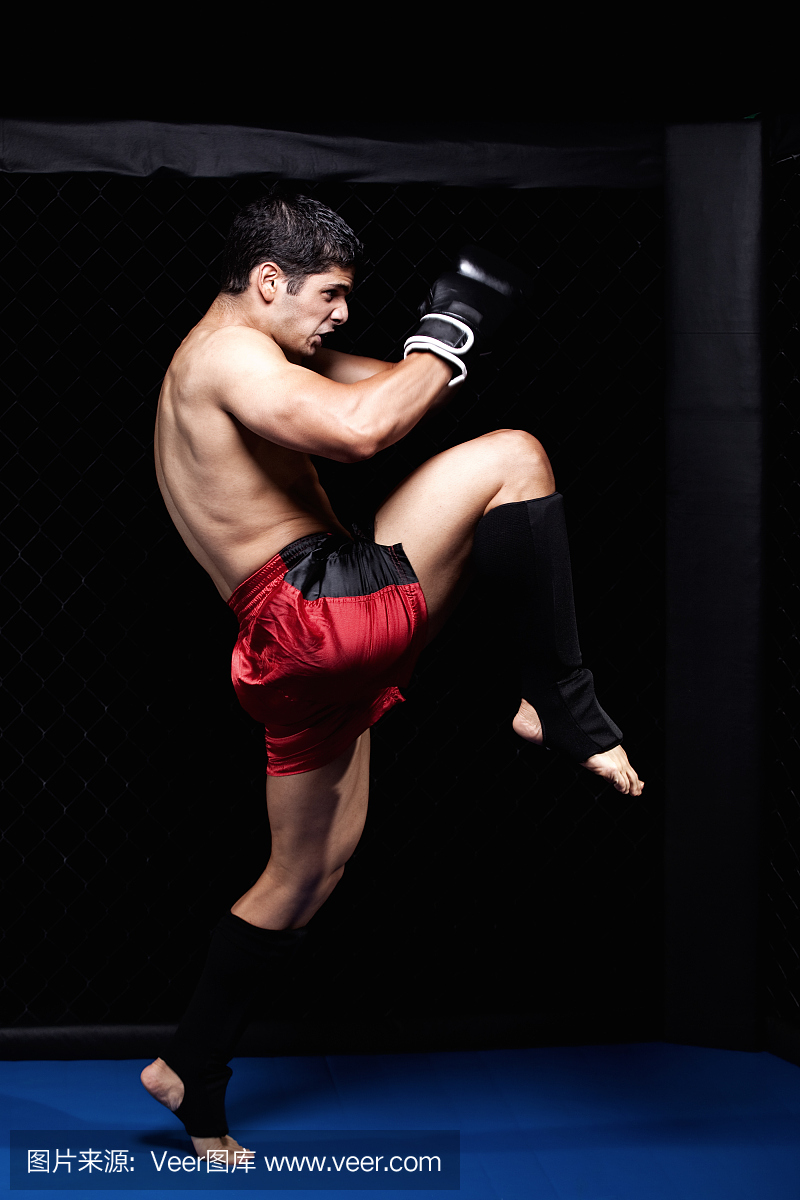 霸主乌西克放弃打卡巴耶尔和帕克？要进行MMA首秀或大战保罗