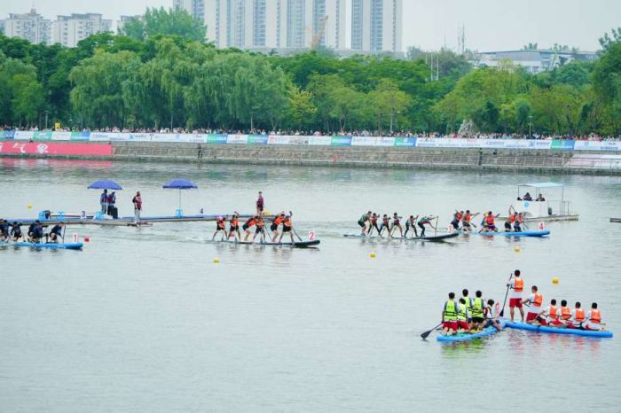 专业队、干部职工队、大众队齐上阵！德阳激情竞渡庆端午(图2)