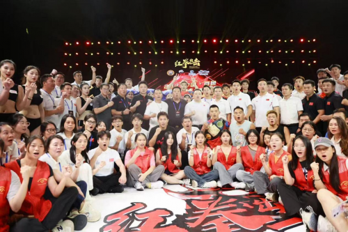 “红拳出击”破局落幕：以创新之路重塑格斗赛事未来亿万流量见证行业新标杆(图5)