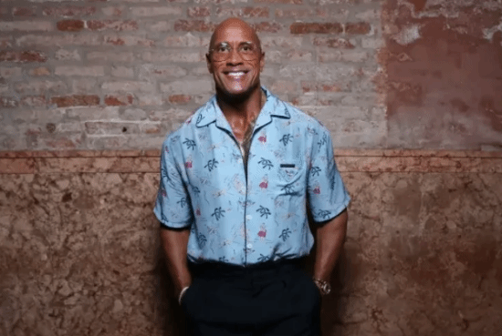 巨石·强森为电影减重60多磅！消瘦形象震惊影迷