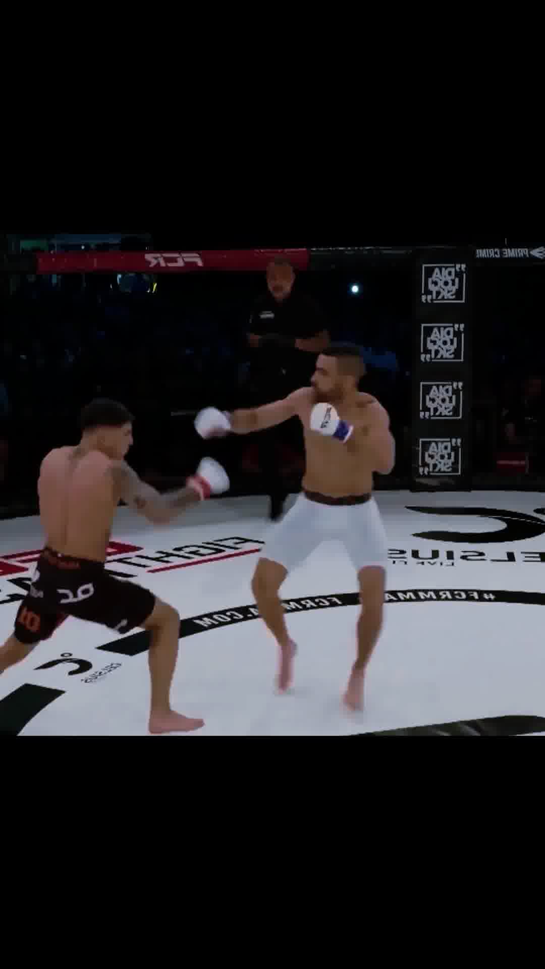 打不过普通成年男性？张伟丽笑了：我不打普通男人没基础的人别来碰瓷