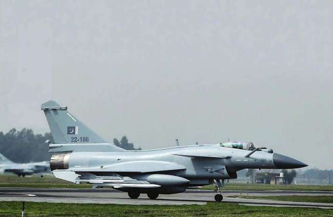 歼10C空战零损失击落多架战机巴铁飞行员赞不绝口打破阵风神话(图4)