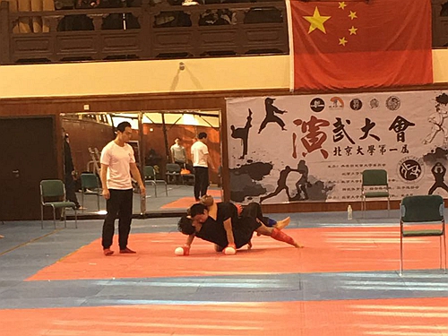 动竞非凡携手广西南宁MMA培训班——为了您我们要变得更专业！