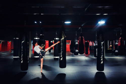 中考这场战役孩子在前方写卷子我在后方解房贷！选对赛道让教育投入不白费