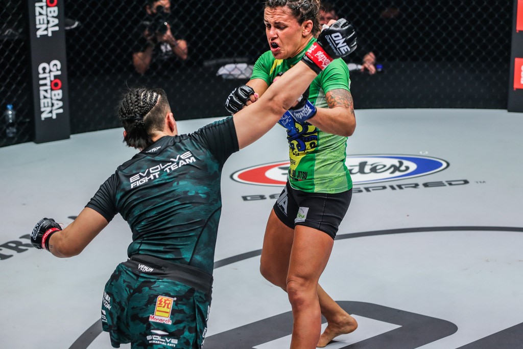 最新劲爆赛事回顾！泰拳传奇善猜一回合KO中国选手战绩惊人328胜！